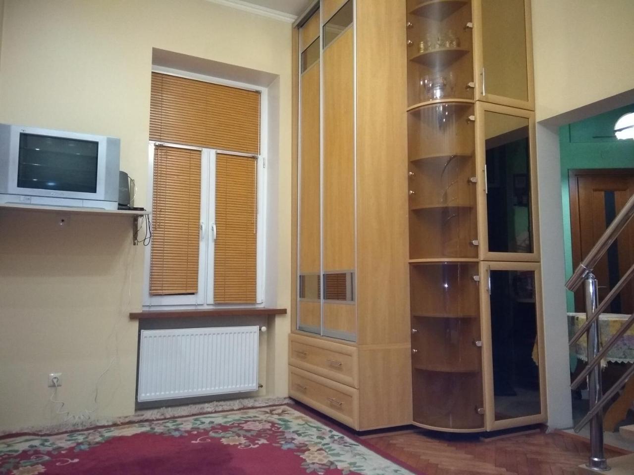 Pleasurable Apartment Near The Khotkevych Palace Lviv Exteriör bild